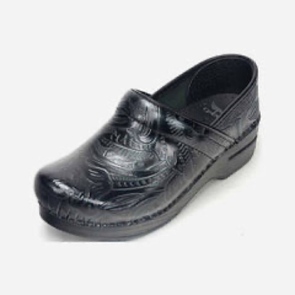 Dansko Professional Black Tooled leather clogs Size 39. or 8.5-9